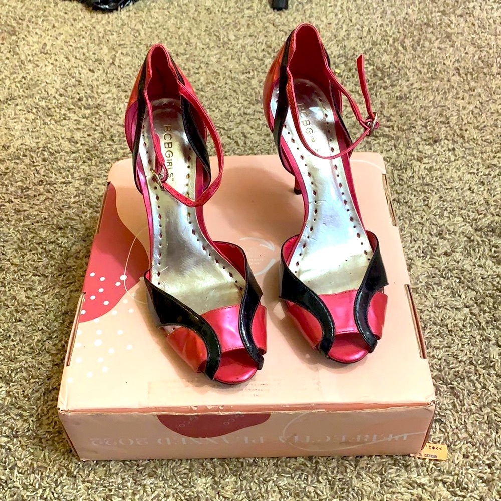 👠💕Hot pink & black BCBG GIRLS💕👠